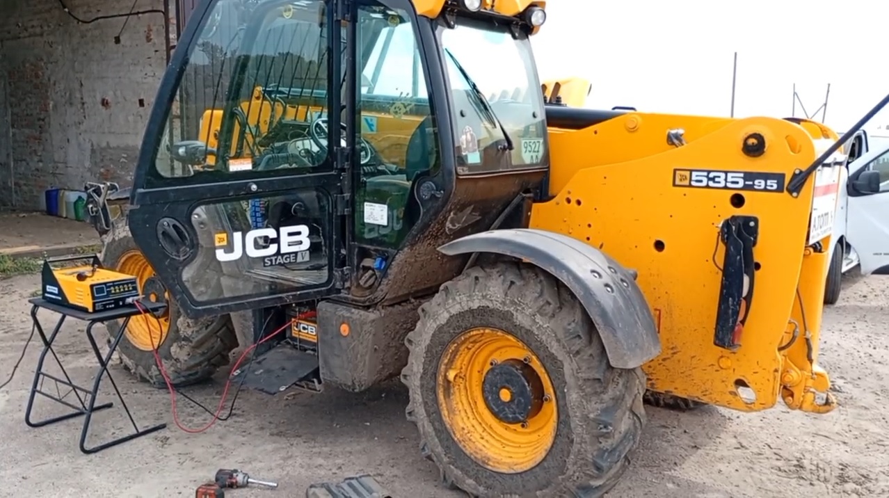 jcb, jcb adblue, jcb scr, jcb egr, P2BA8-00, P204F-9A, P20E9-85, BOSCH 320/A9105, відключиси SCR екскаватор JCB JS220LC, 3cx, jcb427 діагностика SCR, Ropa, John Deere, Case, Claas, New Holland, ремонт системи Adblue, P204F, P207F, P20E8, P2BA8, P2202, P20E9, P2201, P3714, P4863, P3712, P2272, 541-70, 536-70, 535-70