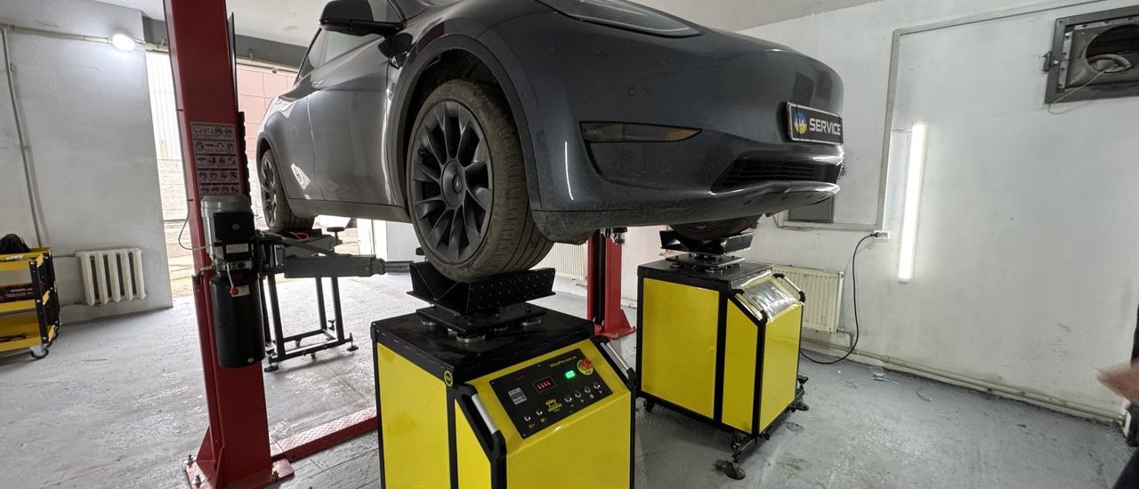 діагностика підвіски на вібростенді